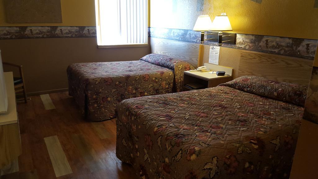 Earth Inn Motel - Jackson Extérieur photo